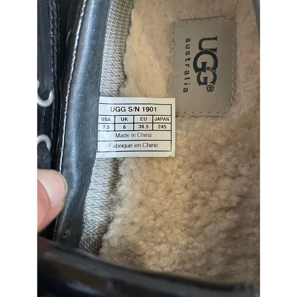 UGG Ashdale Waterproof Duck Rain Shoes - Picture 5 of 11